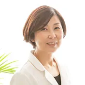 Salonアキ オーナー 向井明子様